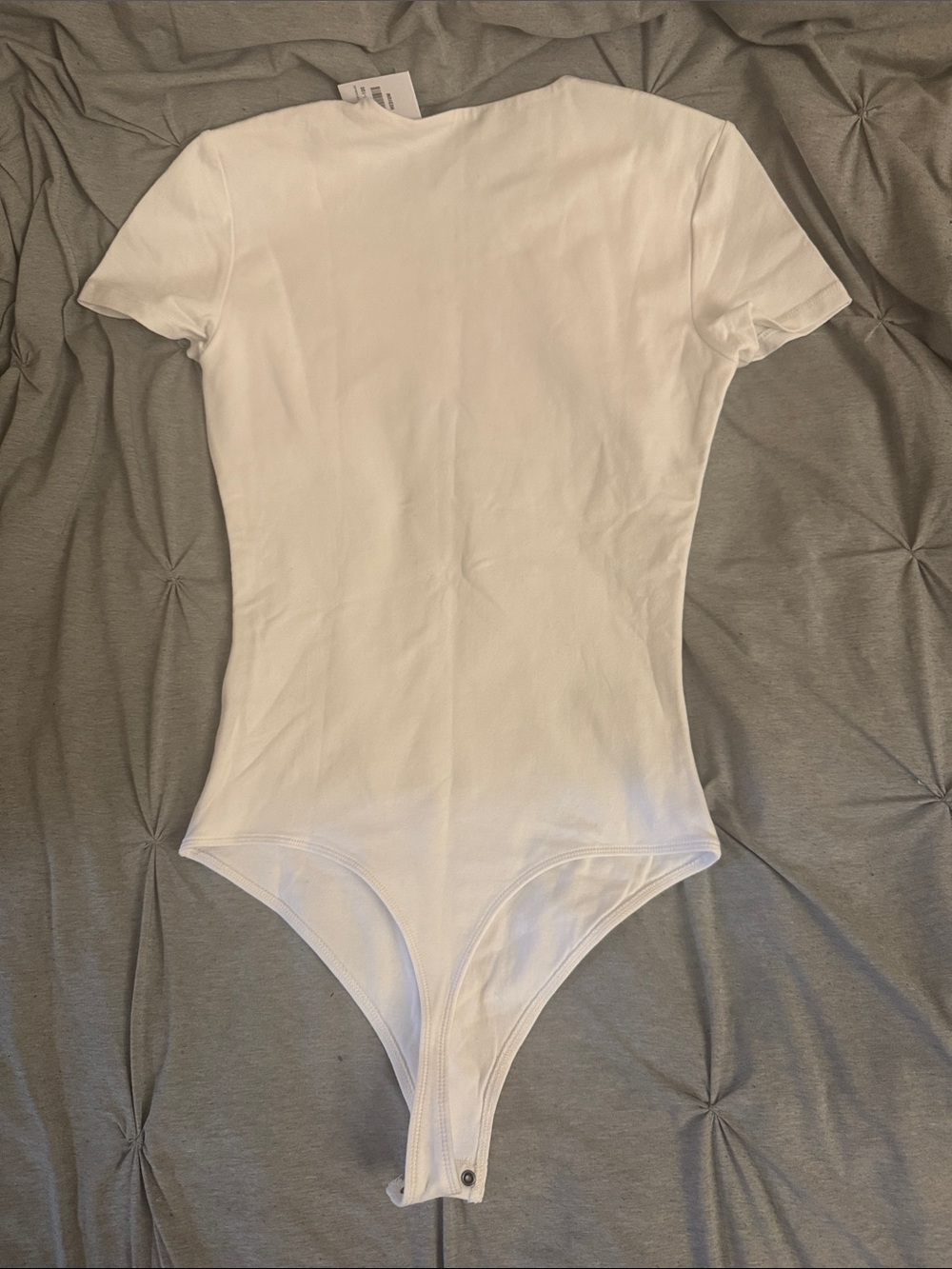Abercrombie & Fitch White Cotton Blend Seamless Fabric Short Sleeve Bodysuit - Picture 6 of 6